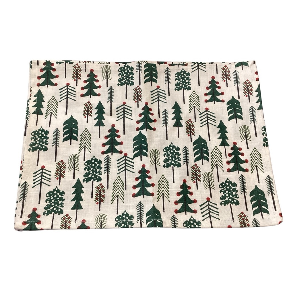 Crate & Barrel 4pc Jingle Christmas Tree Placemat Set New - Picture 3 of 5